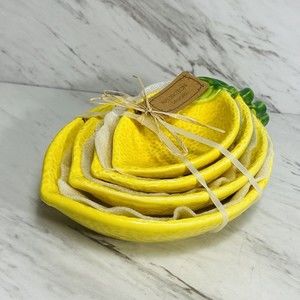 Arlington Designs  Measuring Cups Set Lemon Shaped Yellow Ceramic Citrus NWT